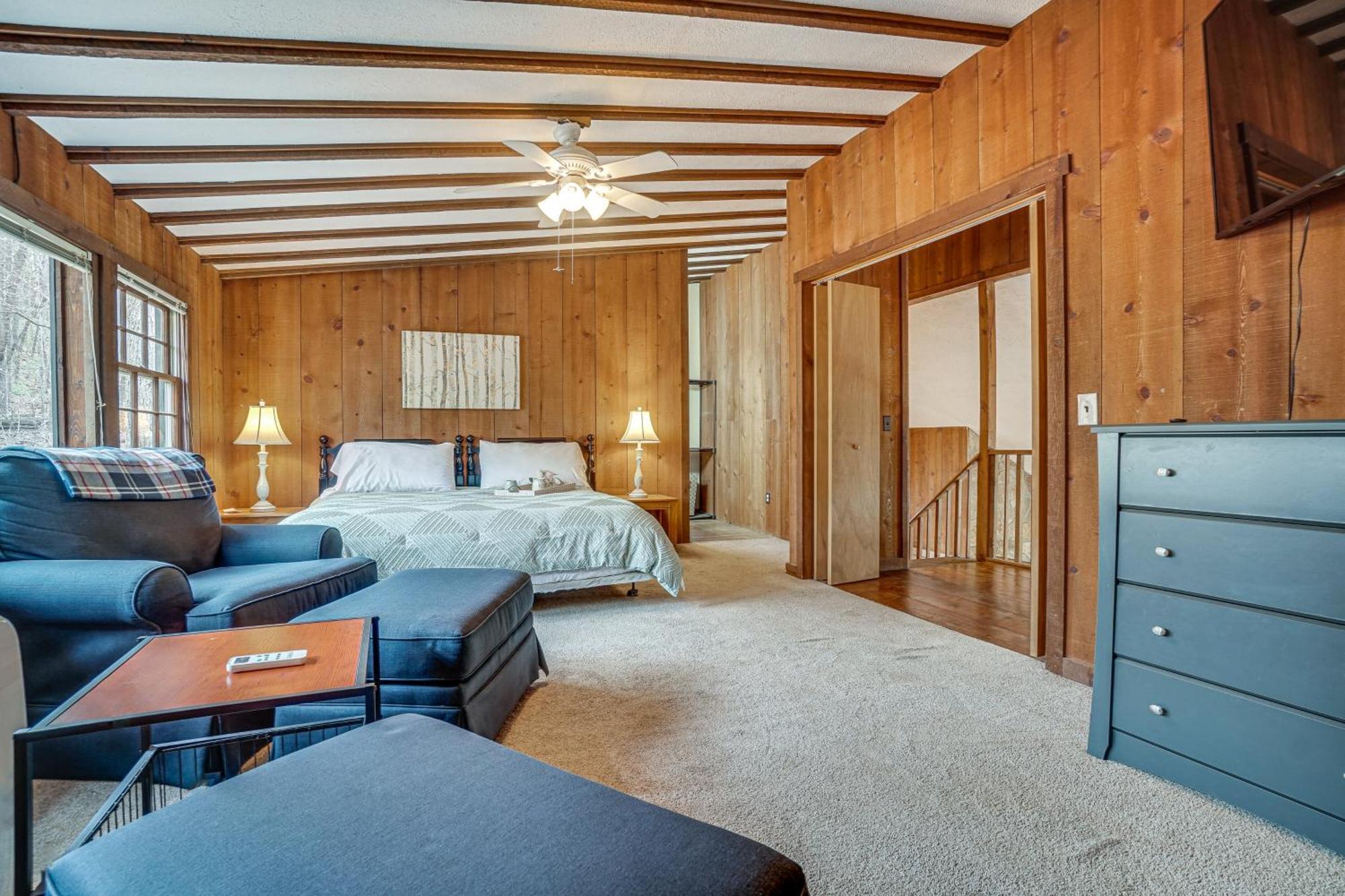 Charming Cabin With Fire Pit And Decks About 7 Mi To Helen Sautee Nacoochee Екстериор снимка