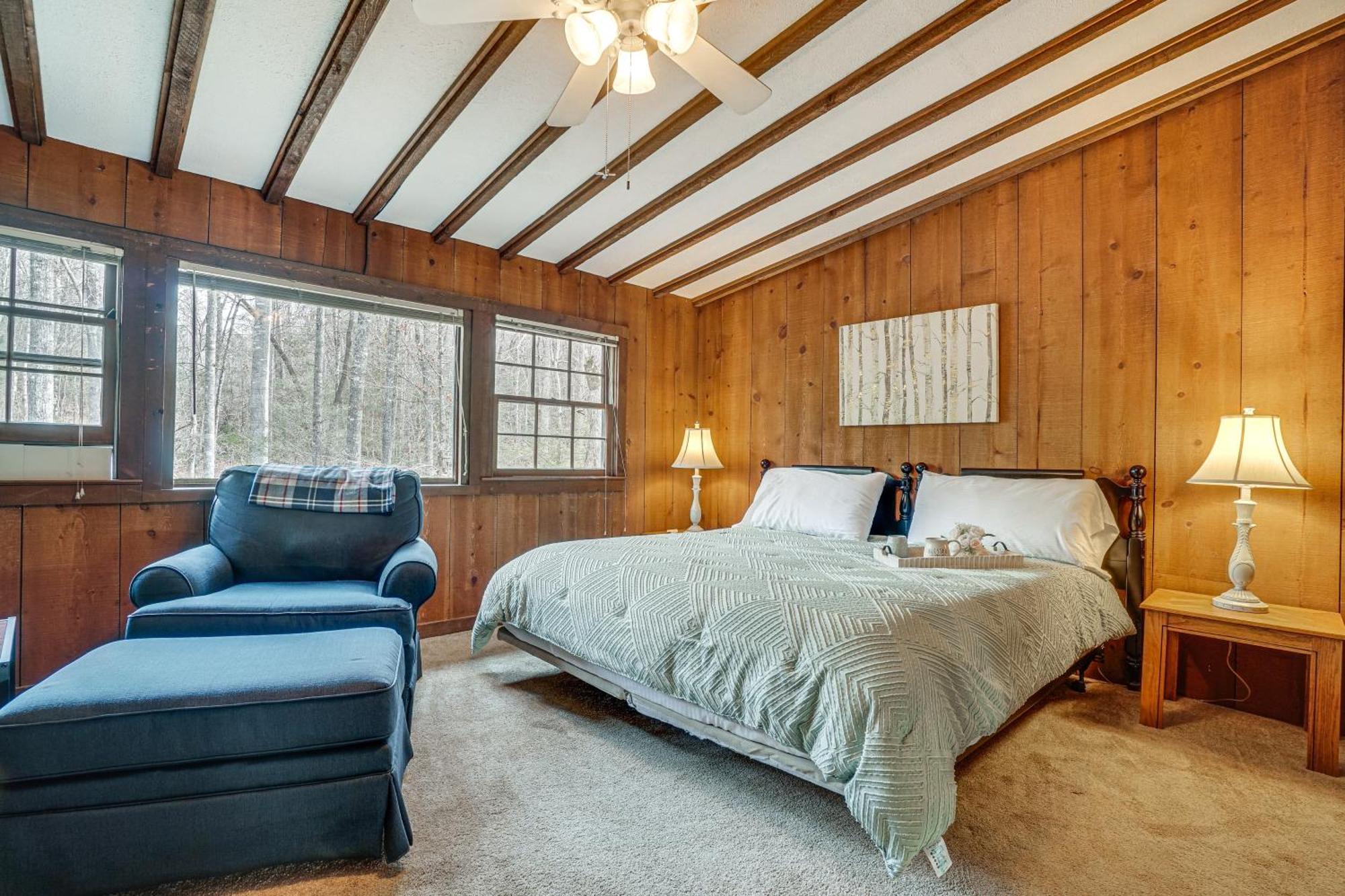 Charming Cabin With Fire Pit And Decks About 7 Mi To Helen Sautee Nacoochee Екстериор снимка